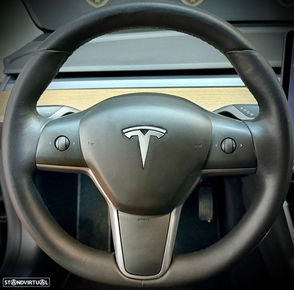 Tesla Model 3 - 26