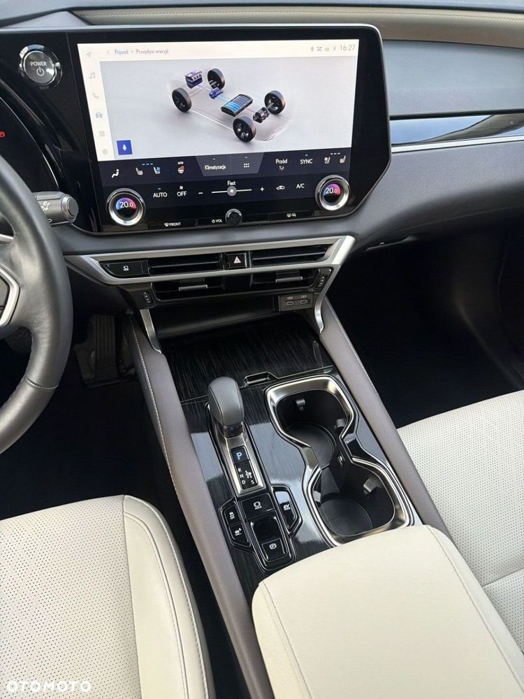 Lexus RX - 16