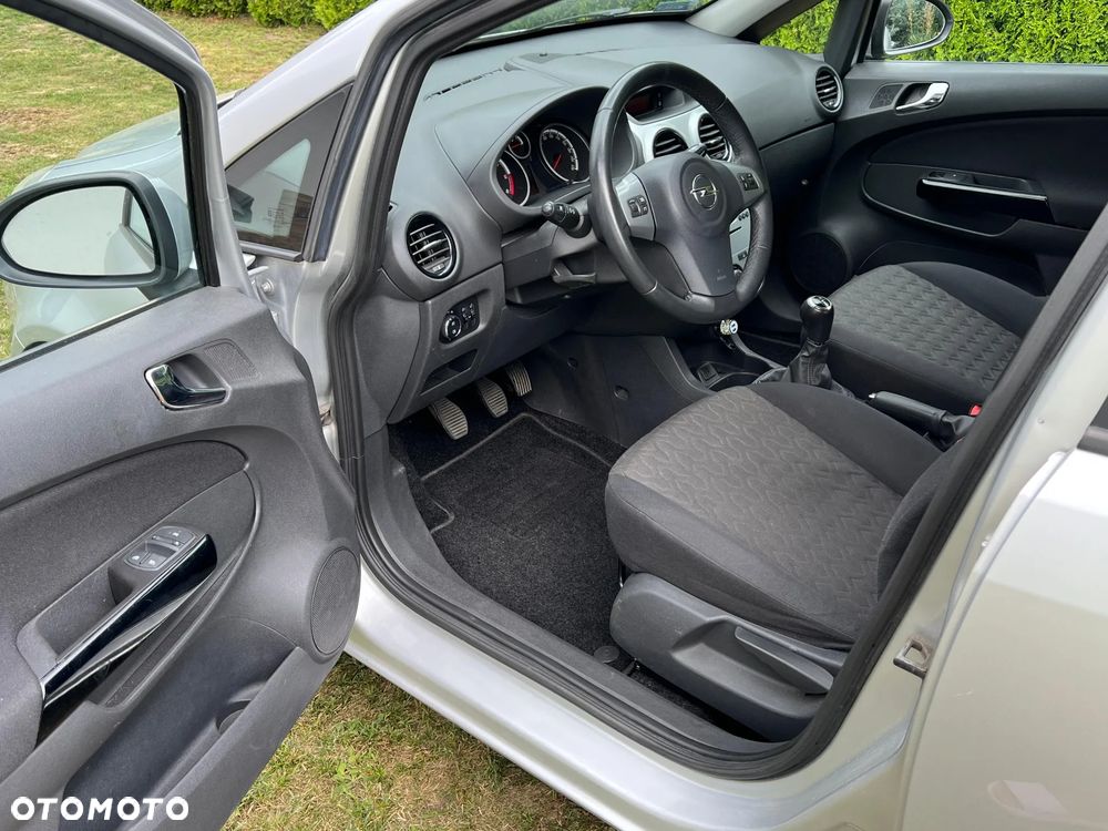 Opel Corsa 1.3 CDTI DPF Edition - 6