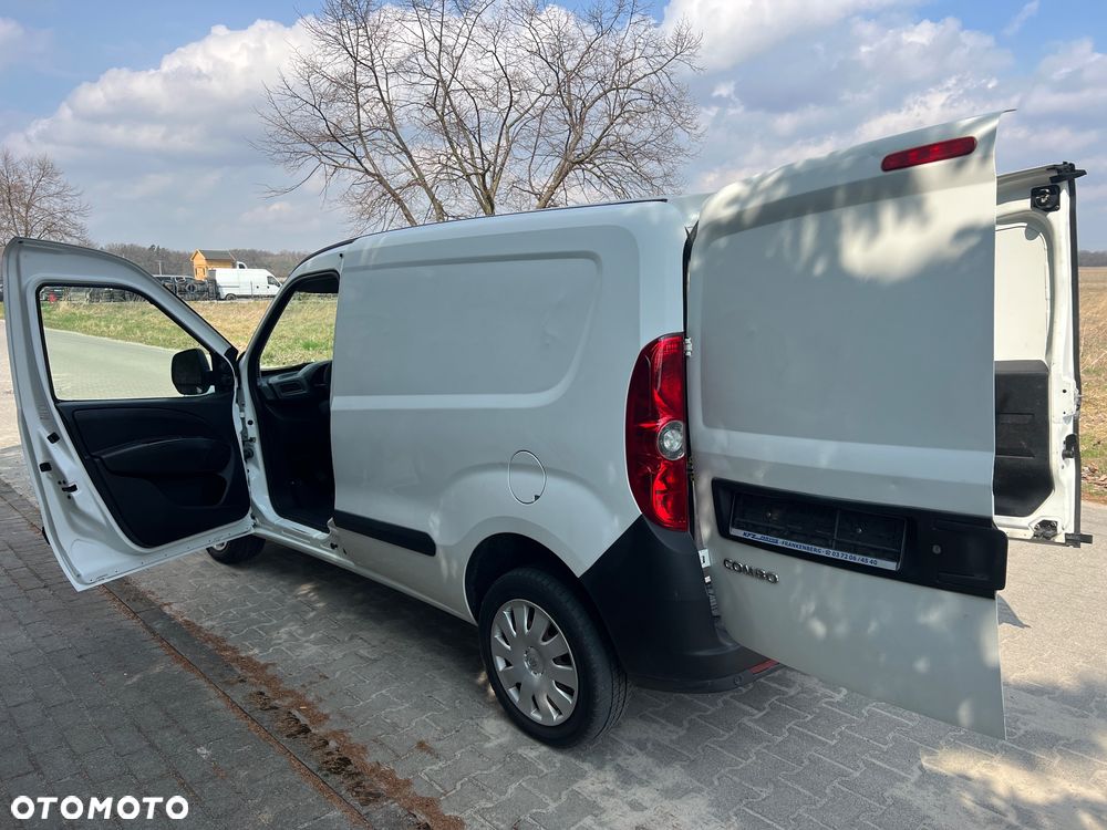 Opel COMBO - 5
