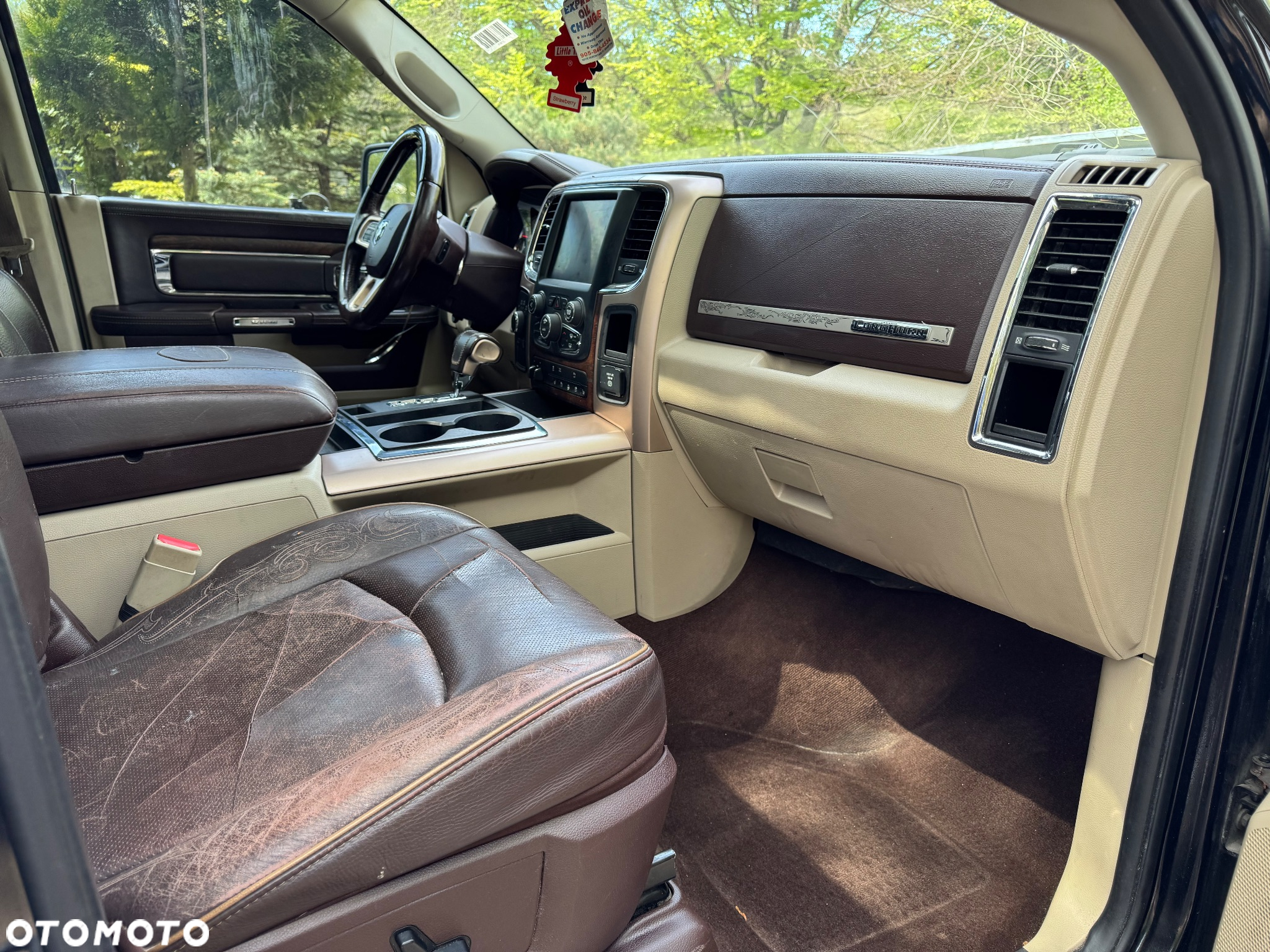 Dodge RAM 1500 5.7 4x4 - 25
