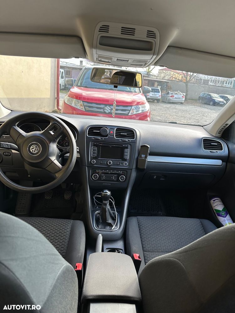 Volkswagen Golf 1.6 TDI DPF Comfortline - 6