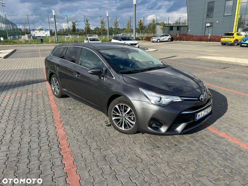Toyota Avensis 2.0 Prestige MS - 5