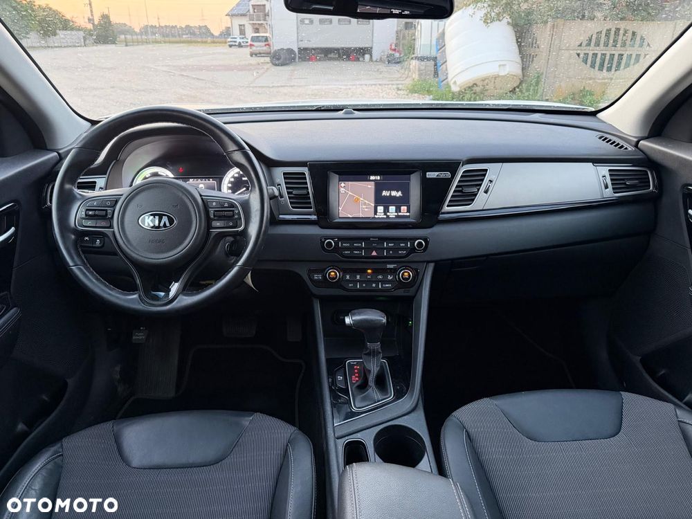 Kia Niro - 13
