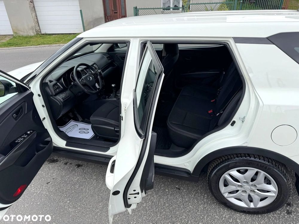 SsangYong/KGM XLV - 11
