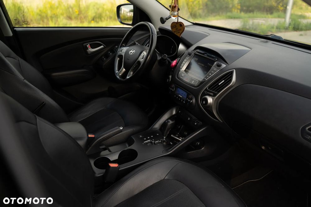 Hyundai ix35 2.0 CRDi Premium 4WD - 32
