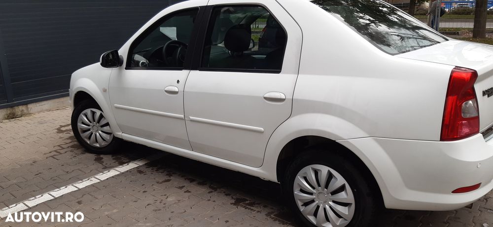 Dacia Logan 1.2 16V Laureate - 13