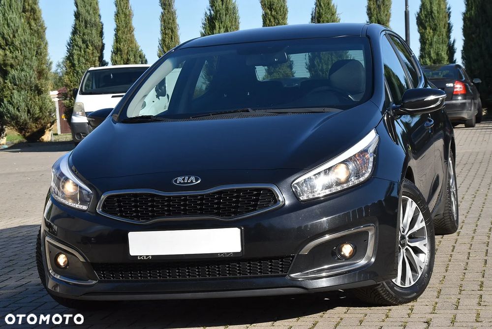 Kia Ceed - 3