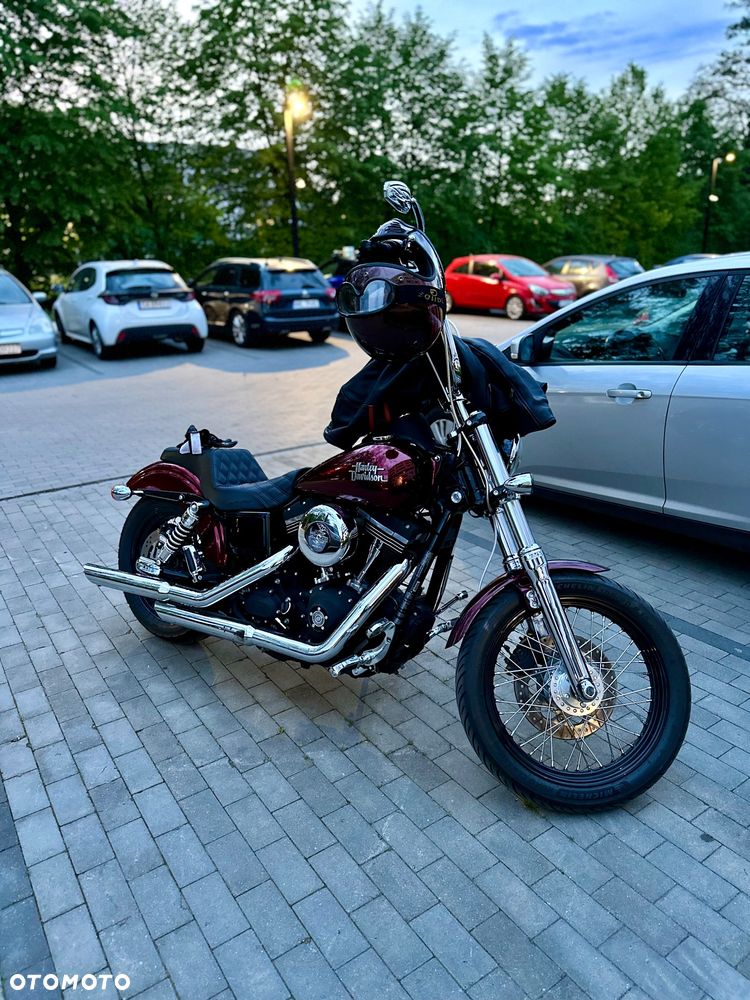 Harley-Davidson Dyna Street Bob - 31