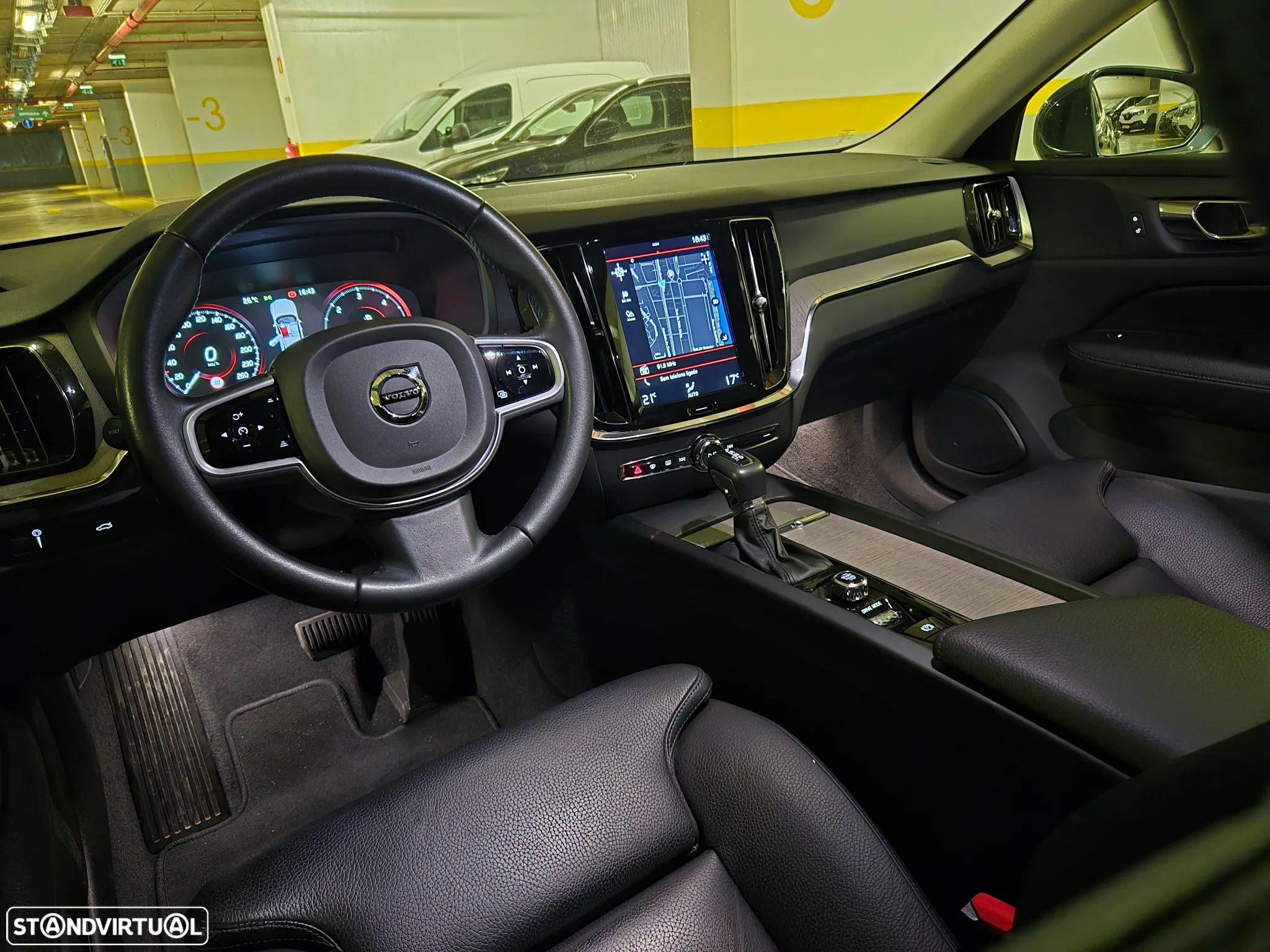 Volvo V60 2.0 D4 Inscription Geartronic - 16