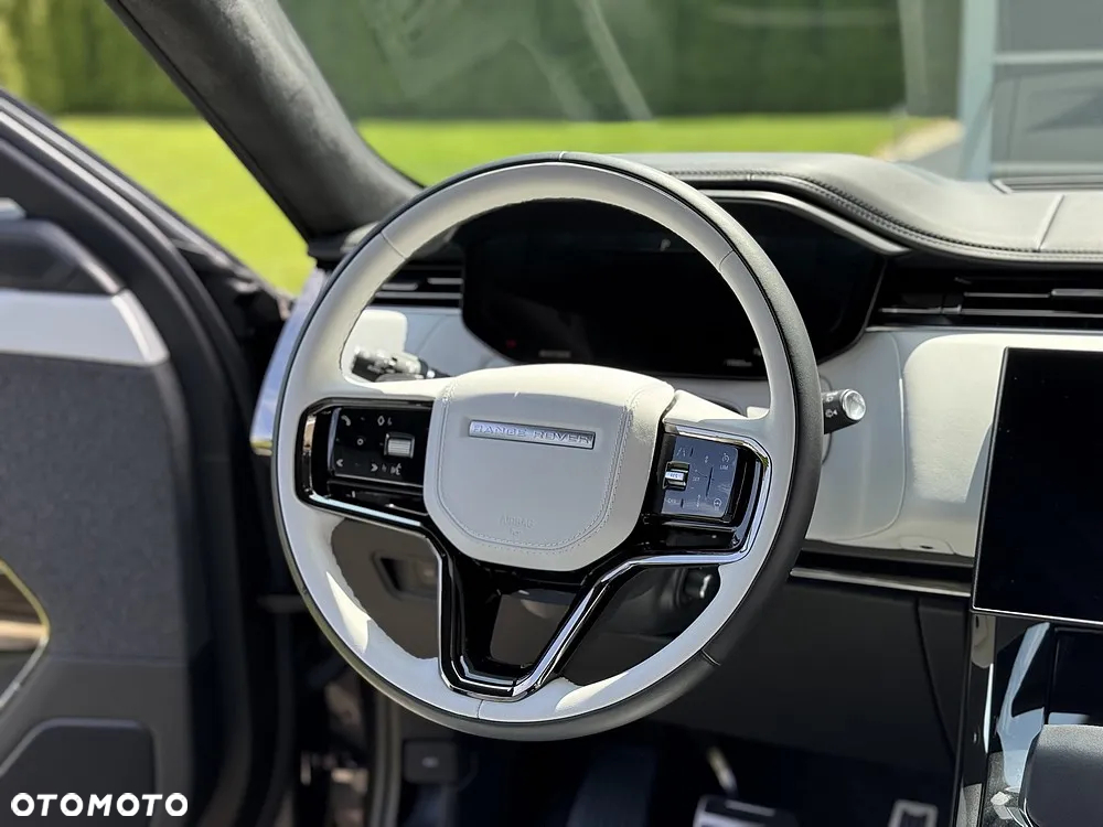 Land Rover Range Rover Sport - 24