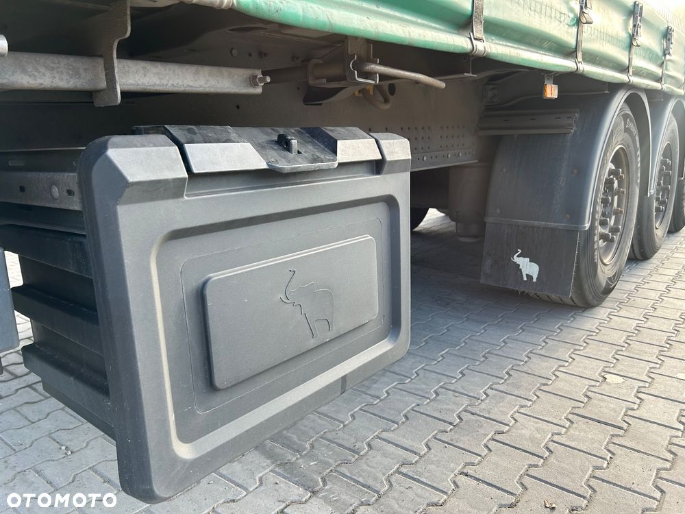 Schmitz Cargobull Standard 5x2018 podnoszony dach z Niemiec  / OŚ PODNOSZONA / ładne opony / od pierwszego właściciela / OKAZJA - 26