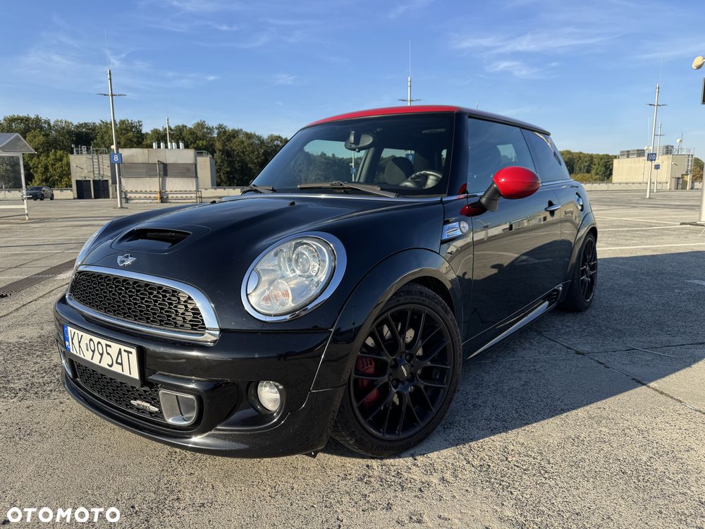 Mini John Cooper Works 2011 photo 5