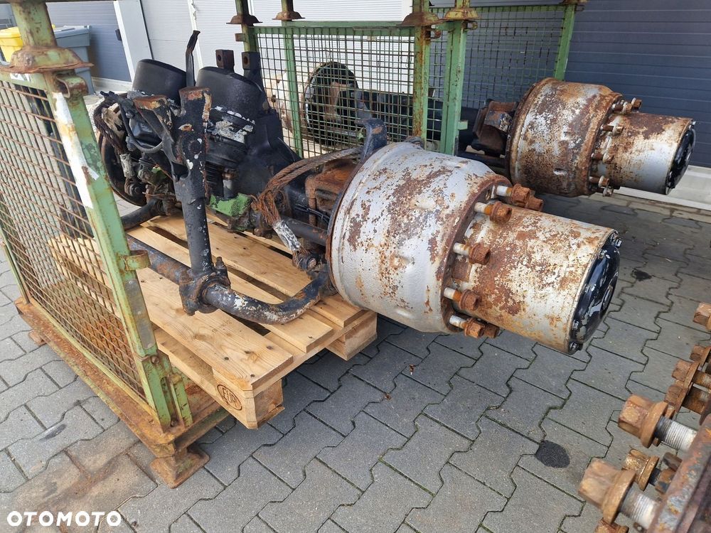 Obudowa mostu napędowego MAN F90 F2000 4x2 6x4 6x6 8x8 8x6 8x4 H9-1080 1180 - 3