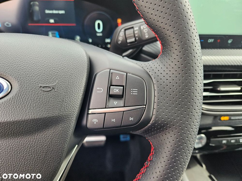 Ford Kuga 2.5 FHEV FWD ST-Line X - 30