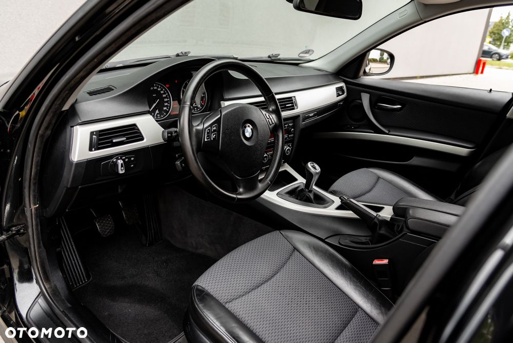 BMW Seria 3 2009