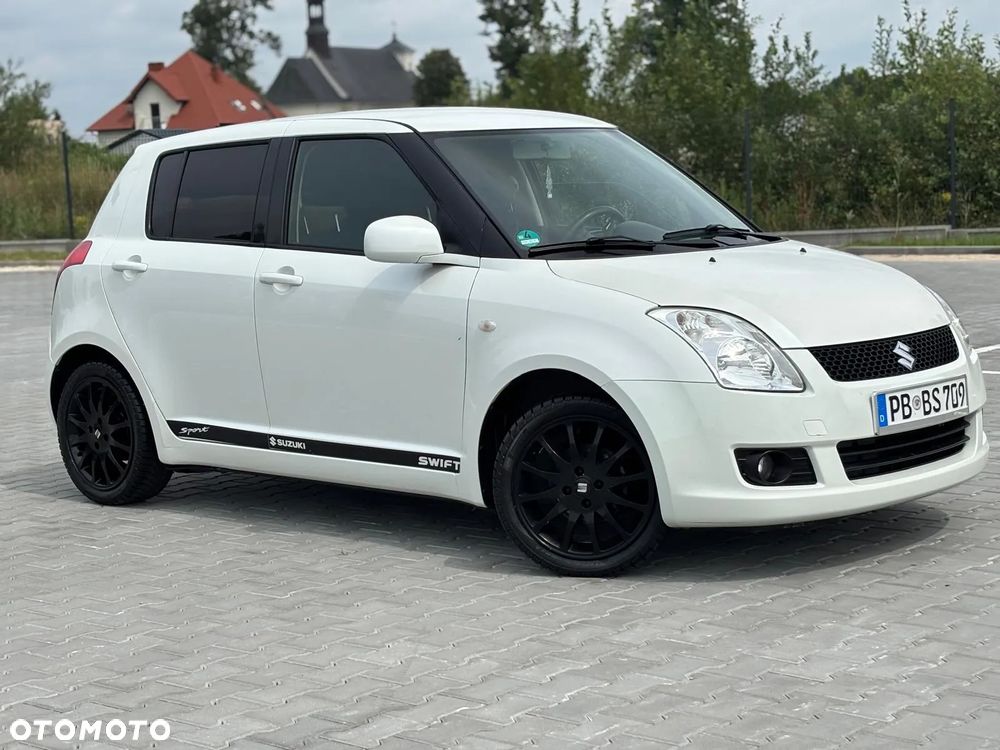 Suzuki Swift 1.3 Limited 25 - 2