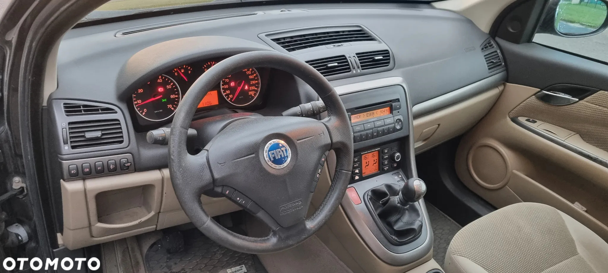 Fiat Croma 1.9 JTD Emotion - 13