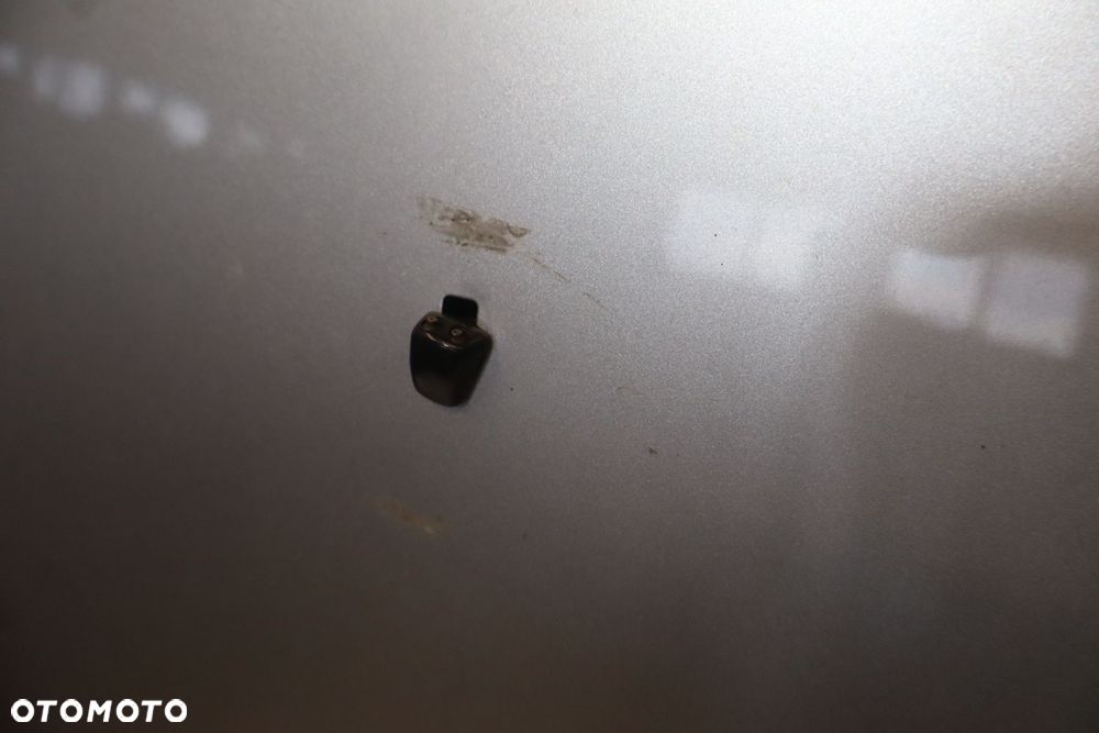 MASKA  CHRYSLER 300C - 8