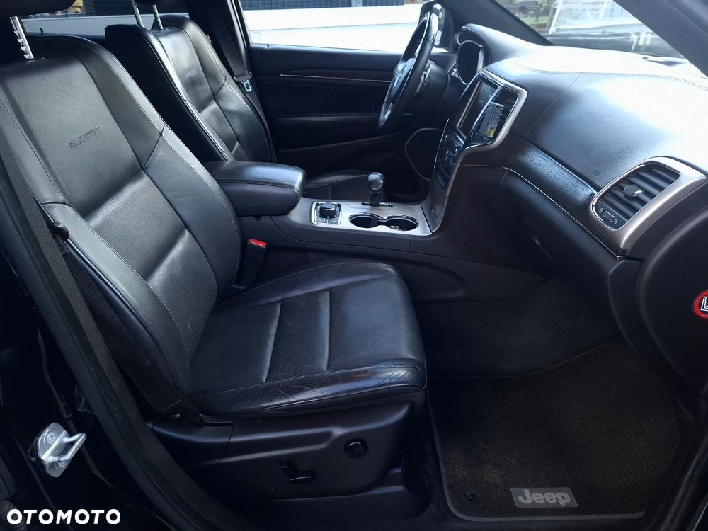 Jeep Grand Cherokee 3.0 CRD Overland Summit - 23