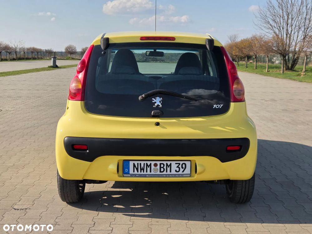 Peugeot 107 70 2-Tronic Filou - 3
