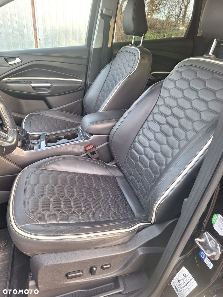 Ford Kuga Vignale 2.0 TDCi AWD - 11
