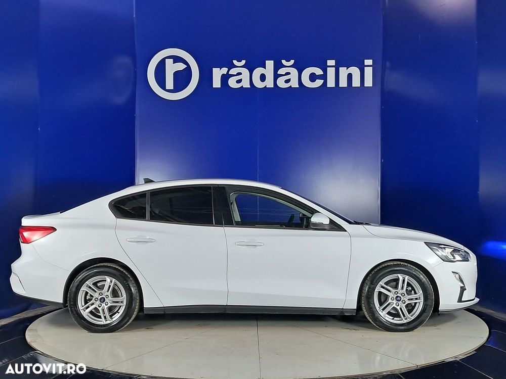 Ford Focus - 6