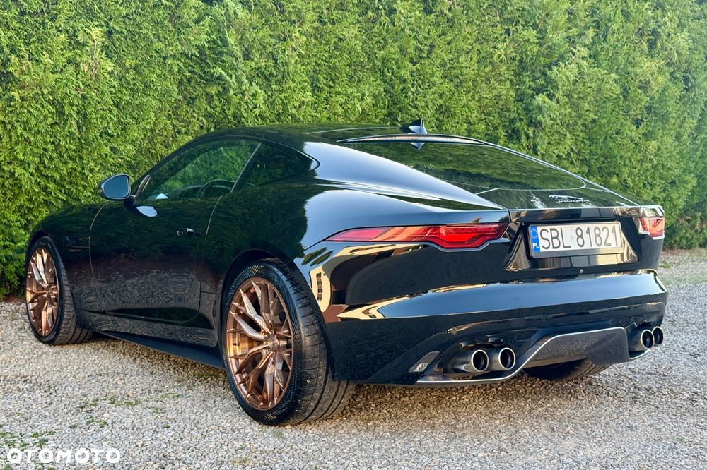 Jaguar F-Type 5.0 V8 S/C AWD R - 11