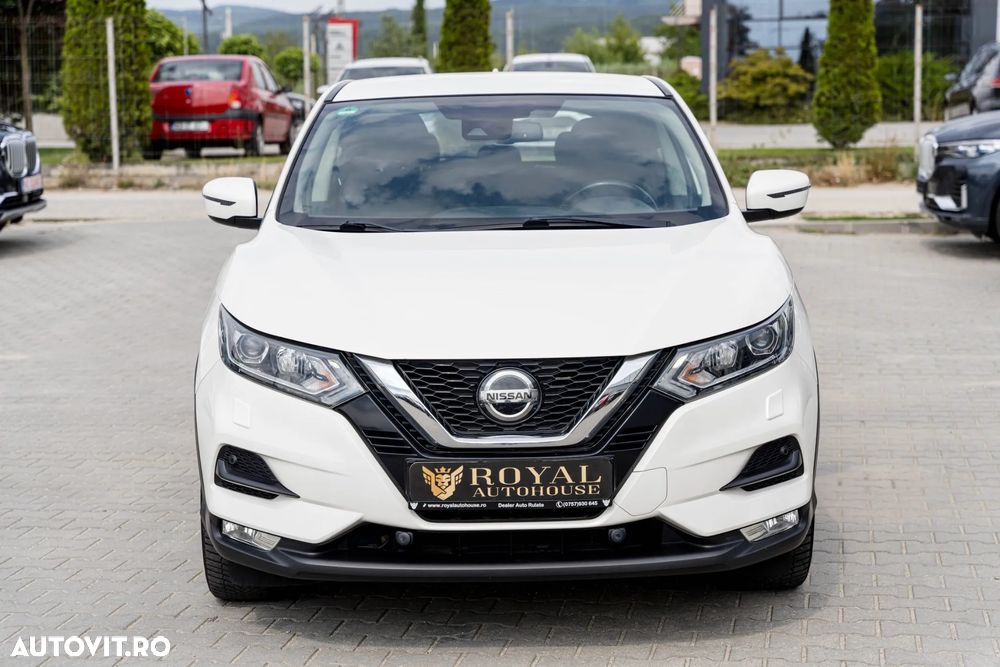 Nissan Qashqai 1.6 DCI Xtronic N-Connecta - 10