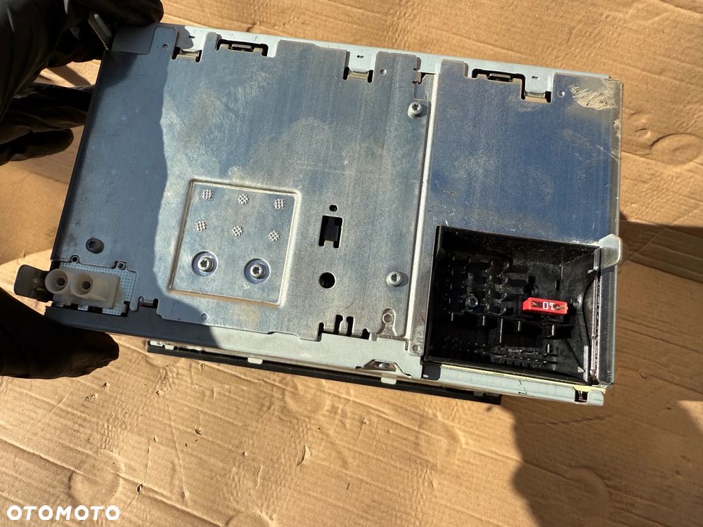 Radio Audi A3 8P lift 2010r 8P0035186S OE - 3