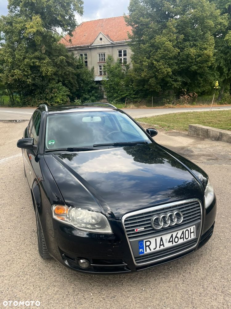 Audi A4 Avant - 1