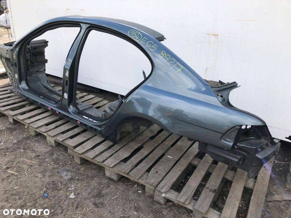 BMW 7 E65 blotnik cwiartka prog lewy tyl 892/7 BDB - 2