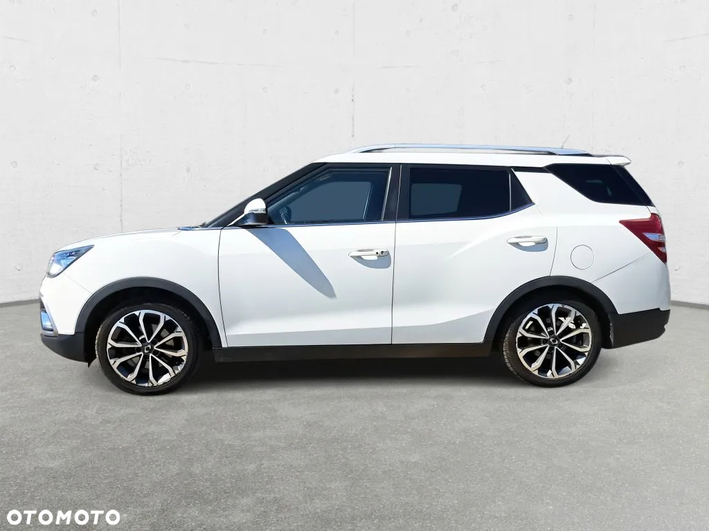 SsangYong/KGM XLV - 8