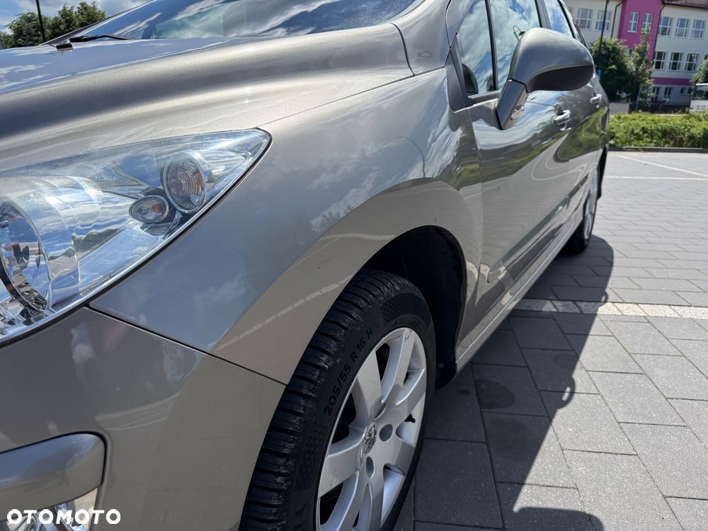 Peugeot 308 HDi FAP 110 (Blue Lion) Premium - 21