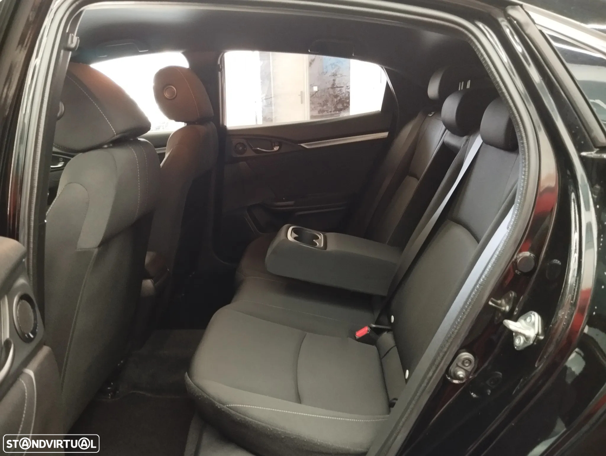 Honda Civic 1.0 i-VTEC Elegance CVT Navi - 17