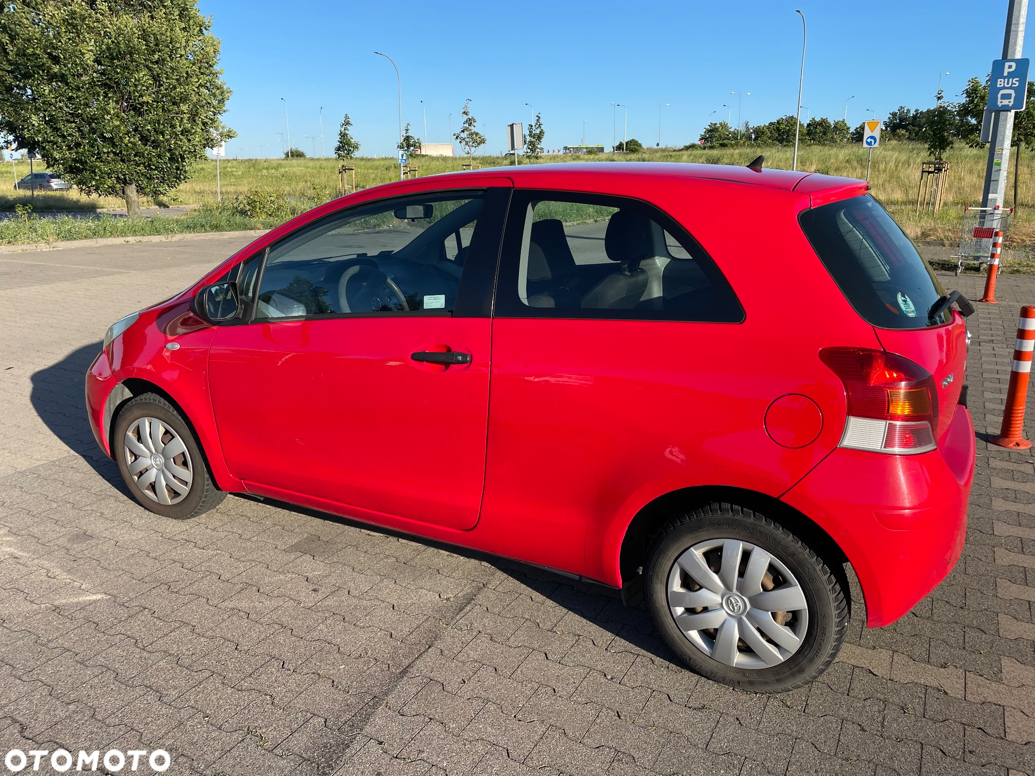 Toyota Yaris 1.0 Terra - 2