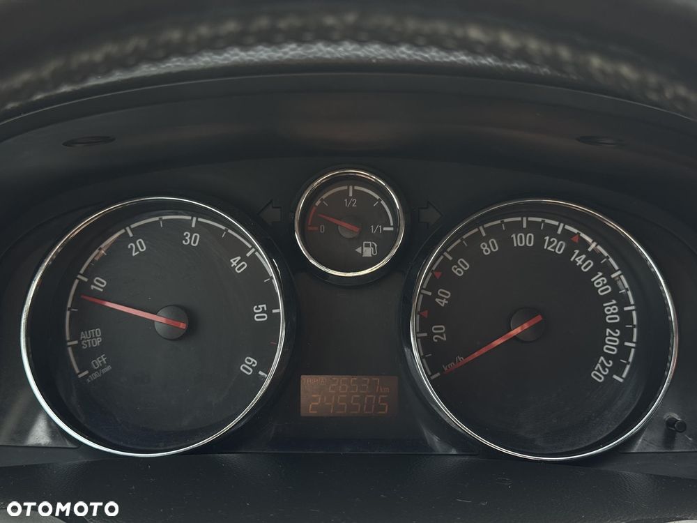 Opel Antara - 27