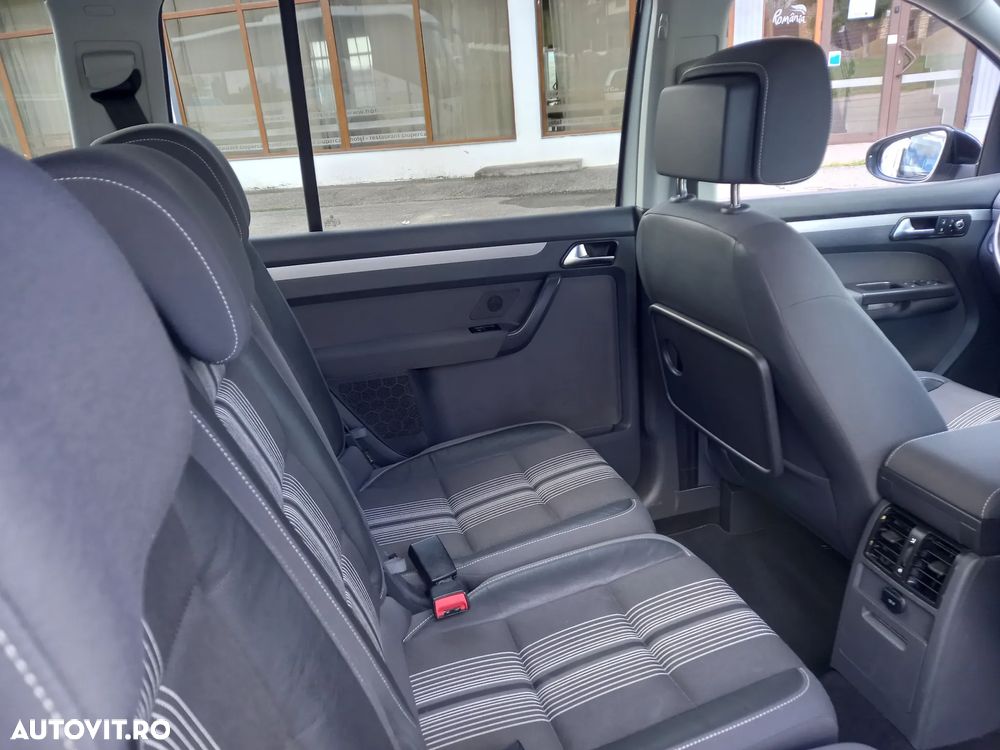 Volkswagen Touran 1.6 TDI DPF BlueMotion Technology MATCH - 8