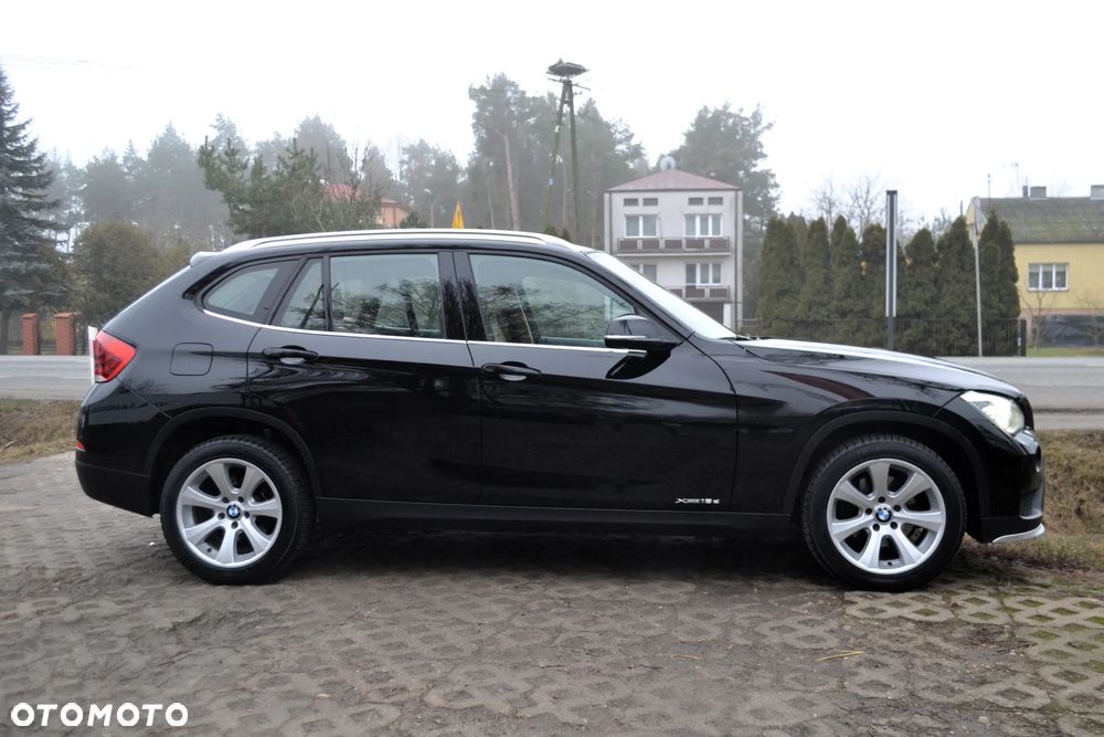 BMW X1 xDrive18d Sport Line - 14