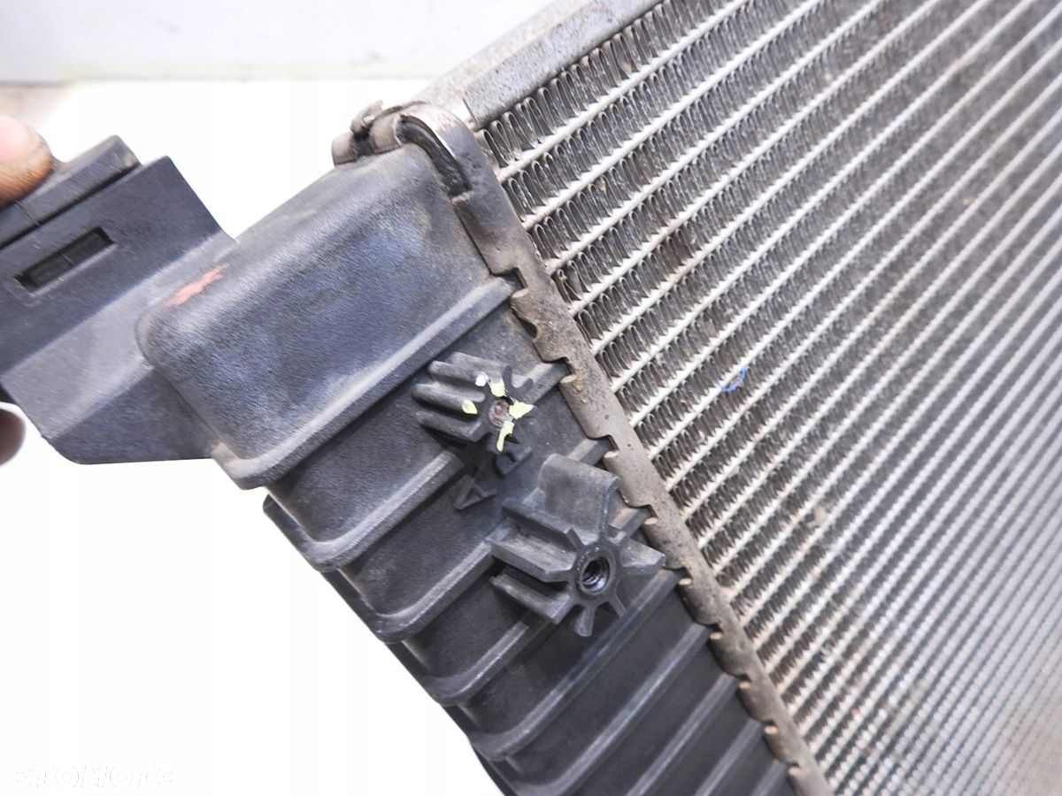 CHŁODNICA WODY AUDI A4 B7 2.0 TFSI 8E0121251AP - 3