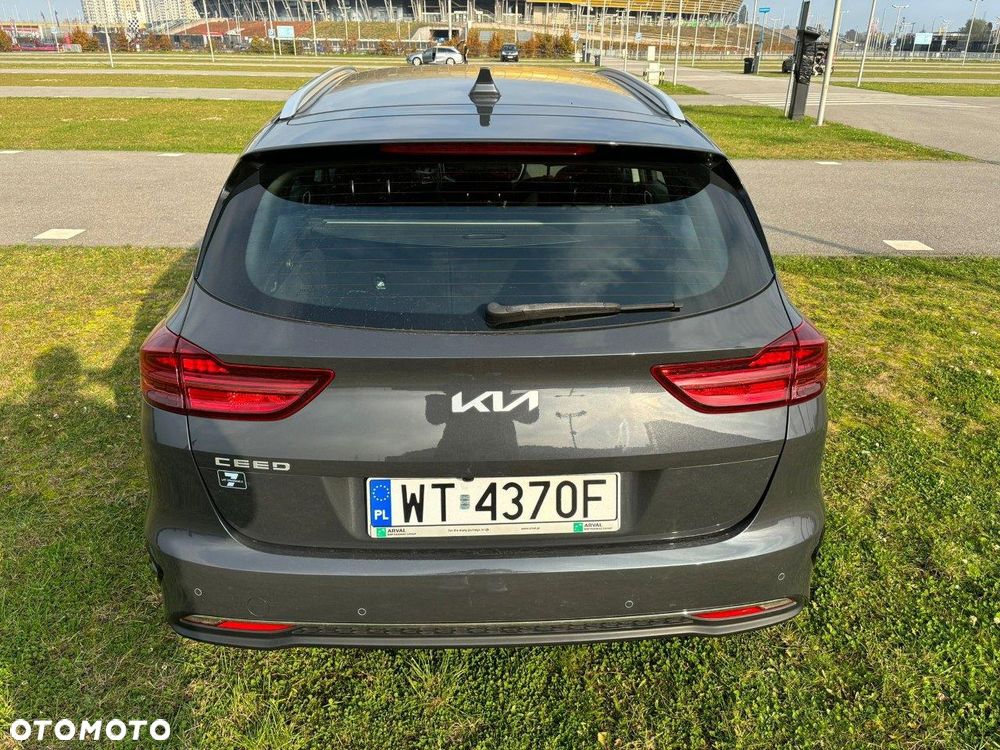 Kia Ceed 1.5 T-GDI M - 4