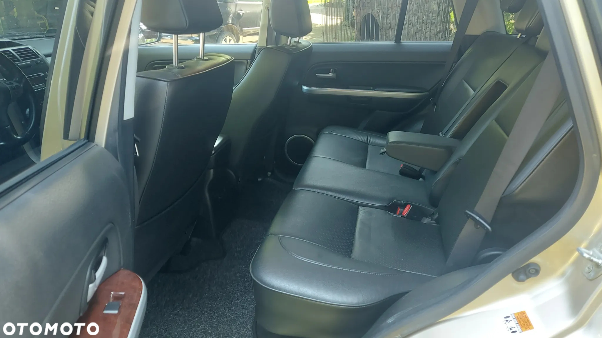 Suzuki Grand Vitara 1.9 DDiS De Luxe - 12