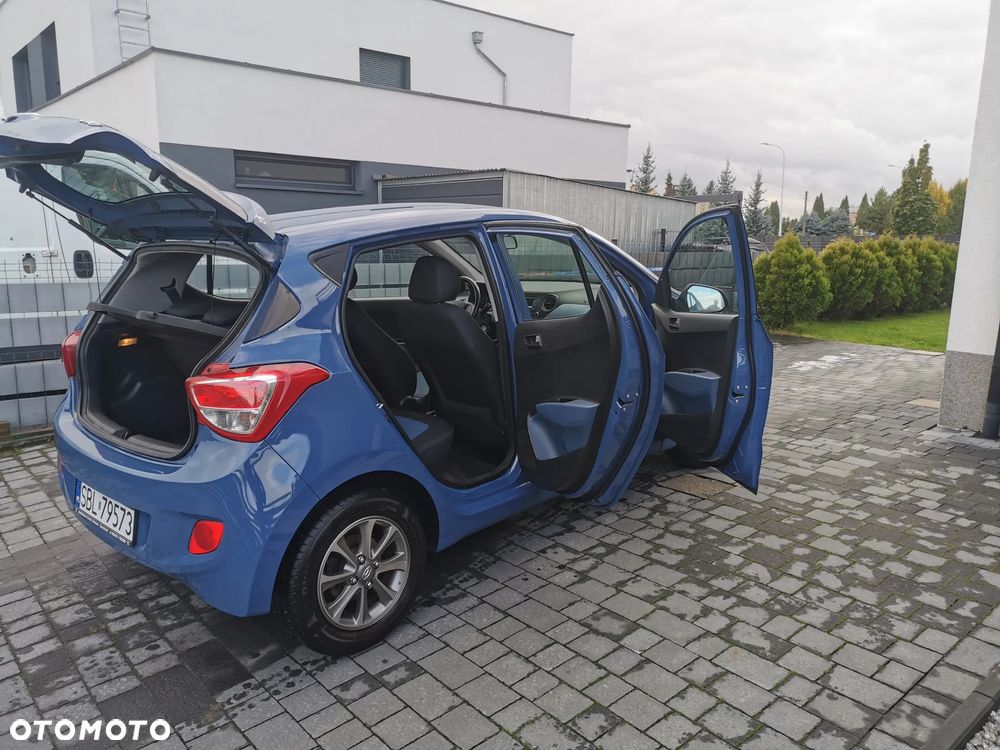Hyundai i10 1.0 BlueDrive Premium - 14