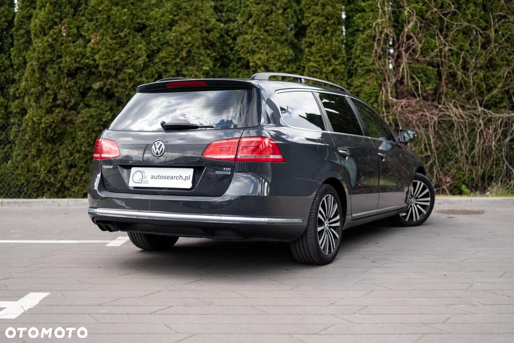 Volkswagen Passat - 5