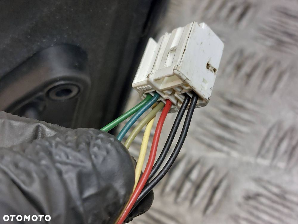 LUSTERKO PRAWE ELEKTRYCZNE AVENSIS T25 209 7 PIN EU - 8