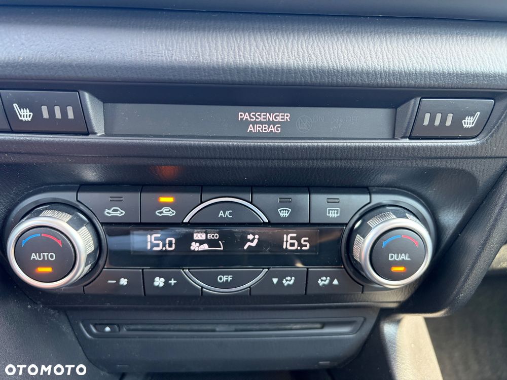 Mazda 3 SKYACTIV-G 120 Exclusive-Line - 37