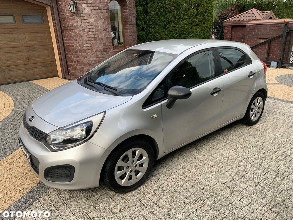 Kia Rio 1.4 M - 6