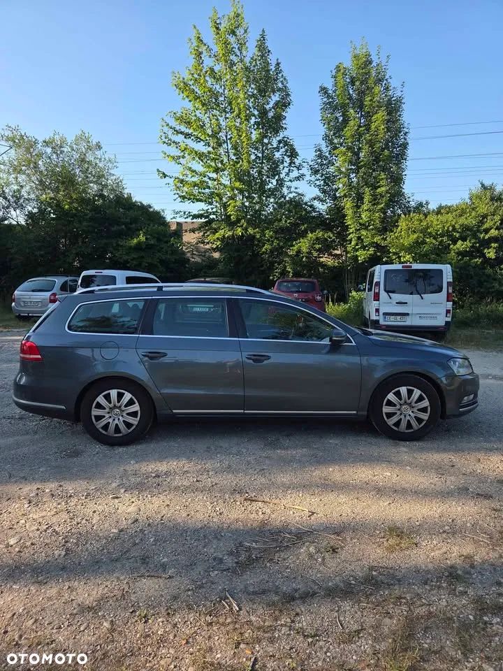 Volkswagen Passat Variant 2.0 TDI 4Motion BlueMotion Technol Comfortline - 4