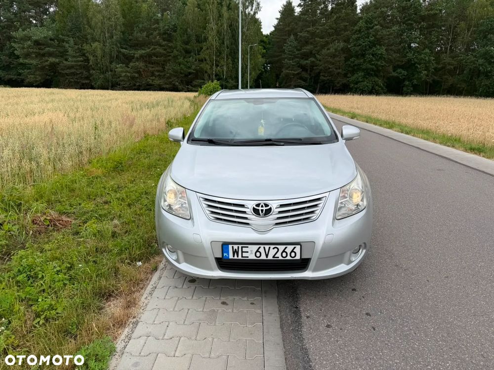Toyota Avensis 2.2 D-4D Sol Plus 180 Premium - 5