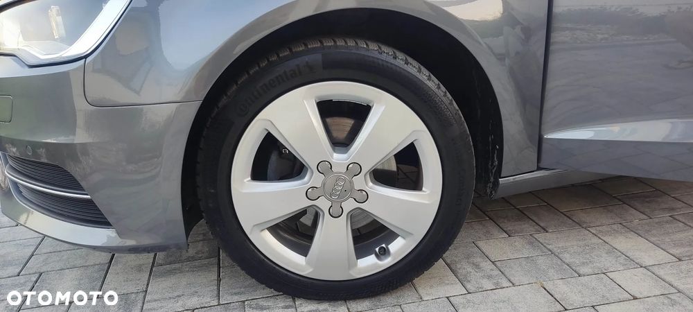 Audi A3 Sportback 2.0 TDI S tronic - 9